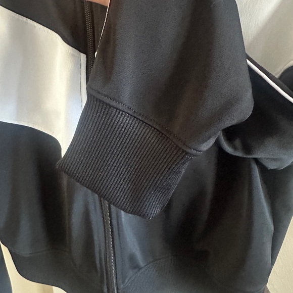 Nike Sportswear Heritage Track Jacket - Picture 5 of 9